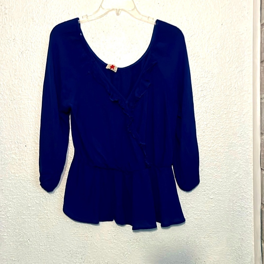 Blue Leopard dark blue V-neck blouse with ruffle front size 3XL